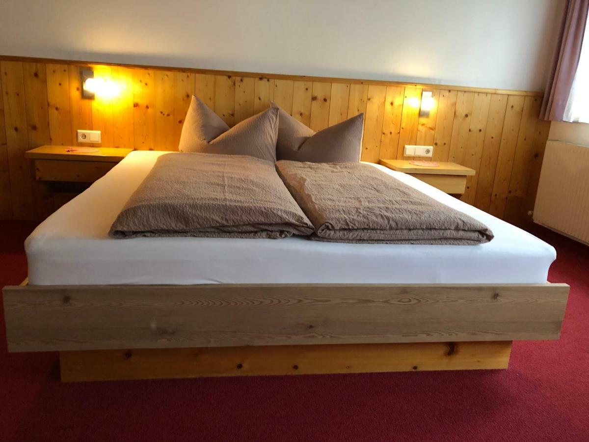 Garni Apart Wallamotta Silvretta Card Premium Betrieb Galtuer Exterior photo